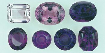 2.5-different-colours-of-amethyst-stones-1536x781.jpg